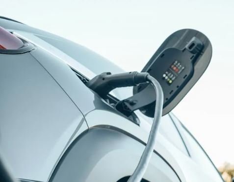 World EV Day: Journeying towards a Sustainable Future - EVolution Auto ...